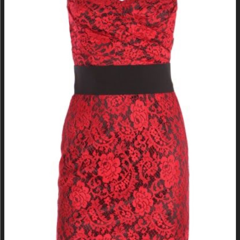 Dolce &Gabbana Lace red dress